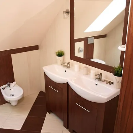 カントリーハウス Polskacanaria Gardeja